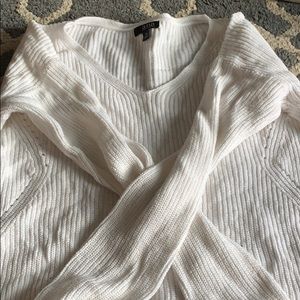 White long sleeve sweater